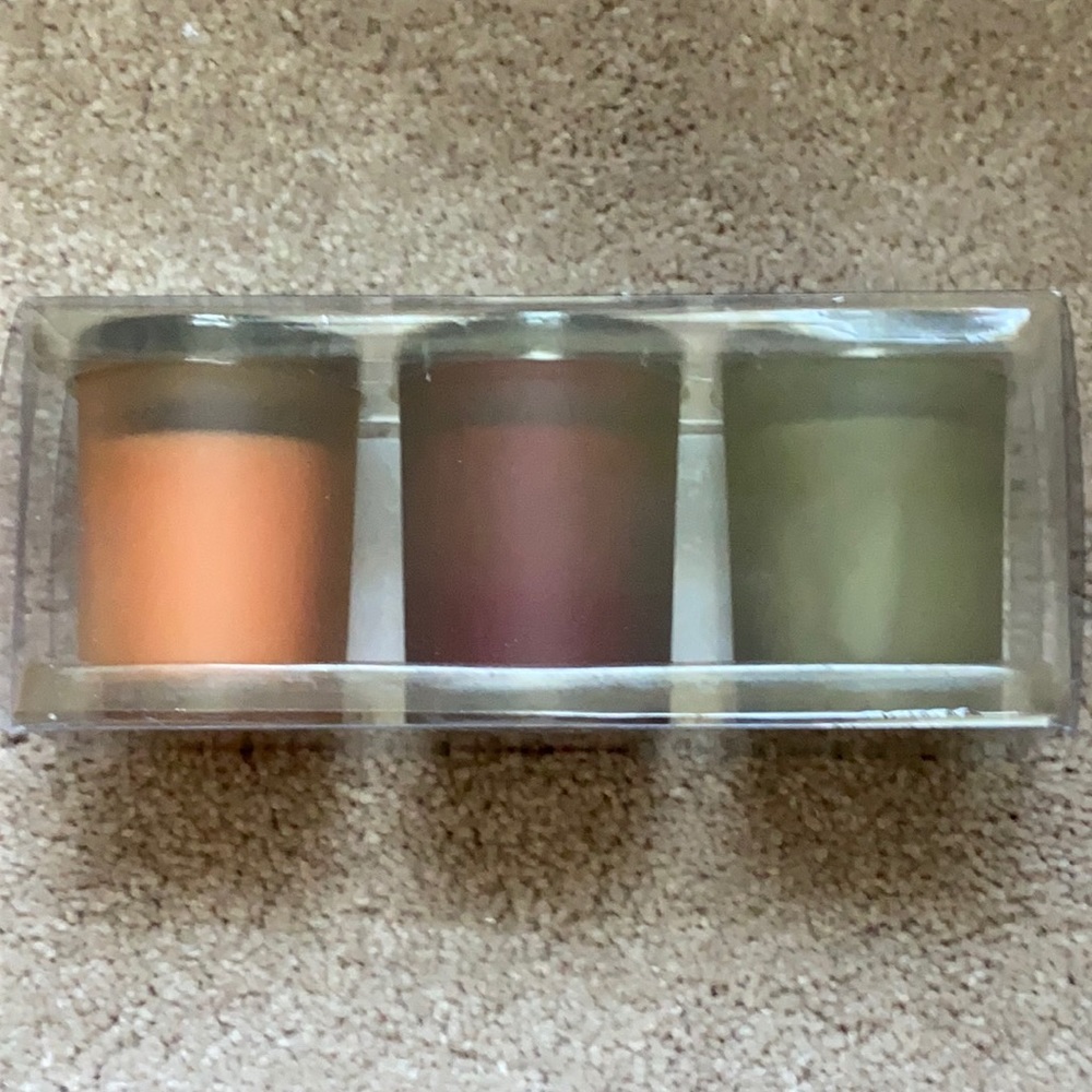 Pier 1 candles NIB Price is final